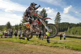 Roni Nikander tuuletti voittoa Tohmajärvellä viime vuonna. uva: Urheilukuvat.net