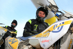 Antti Hellsten (oik.) ja Eemil Pohjola nostivat Kytönen Motorsport -tiimin podiumille. Kuva: Jani Hovi / Xracing
