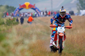 Extremekilpailuiden erikoismies vauhdissa. Kuva: Future7Media