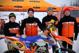 Antti Kujanpää (vas.)