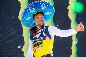 Paulin juhli podiumilla Meksikossa. Kuva: Ray Archer
