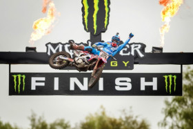 Gautier Paulin ajoi MXGP -luokan molempien erien voittoon. Kuva: Honda