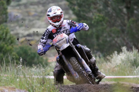 Loic Larrieu voitti Ranskan endurosarjan avausviikonlopun molemmat kisapäivät E2-luokassa. Kuva: Jani Hovi / Xracing