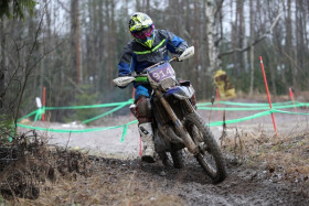 Annamaria Karikuusi voitti naisten luokan aamulla Karkkilassa. Kuva: Jani Hovi / Xracing