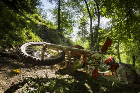 Myös toinen varsinainen maastopäivä oli täynnä haasteita. Kuva: Red Bull