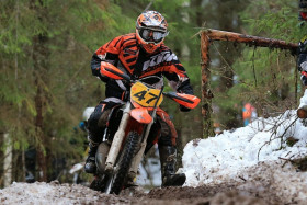 Joni Kaivolaisen menoa Kanteleella viikonloppuna.