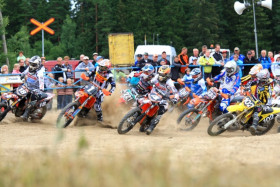 Vuonna 2010 Pippossa kaasuteltiin MX2-luokan SM-pisteistä.