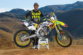 Stewart ajaa Suzukilla uransa loppuun. Kuva: Suzuki