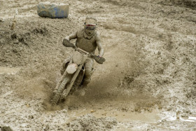 Evgeny Bobryshev pääsi ajamaan kotiyleisön edessä. Kuva: Honda