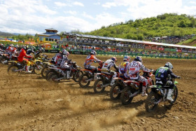 MX2-luokan startti. Kuva: Ray Archer