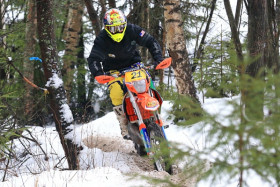 Niki Ahola piti hyvää vauhtia Vantaalla.