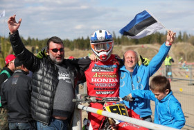 Päivä Hyvinkäällä päättyi Erki Kahron juhlaan. Kuva: Jani Hovi / Xracing