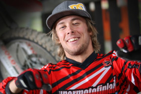 Mauno Hermunen on tyytyväinen yhteistyöstään Kytönen Motorsportin kanssa.