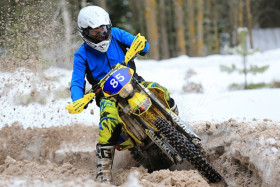 Petteri Silvan näytti jälleen nuoremmillekin menemisen mallia Sysmässä. Kuva: Jani Hovi / Xracing