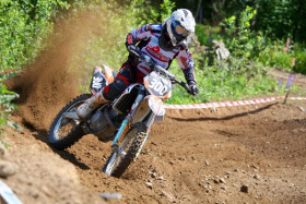 Niko Koskela starttaa kotikilpailuunsa.