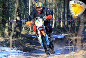 Vesivehmaa avaa jälleen kilpailun. Kuva: Jani Hovi / Xracing
