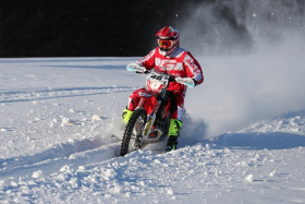 Eemil Pohjolan vauhti nousi kun lähestyttiin Jämsää. Kuva: Jani Hovi / Xracing