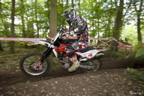 Matti Seistolaa ei valitettavasti nähdän Suomen väreissä Six Days Endurossa.