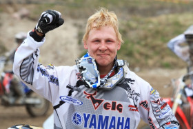 Atte Jousi Porin SM-avauksen toisen erän jälkeen.